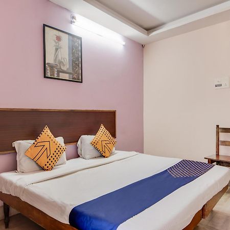 OYO Flagship 75188 Hotel Cauvery Visakhapatnam Extérieur photo