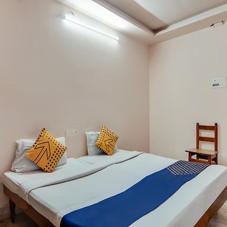 OYO Flagship 75188 Hotel Cauvery Visakhapatnam Extérieur photo