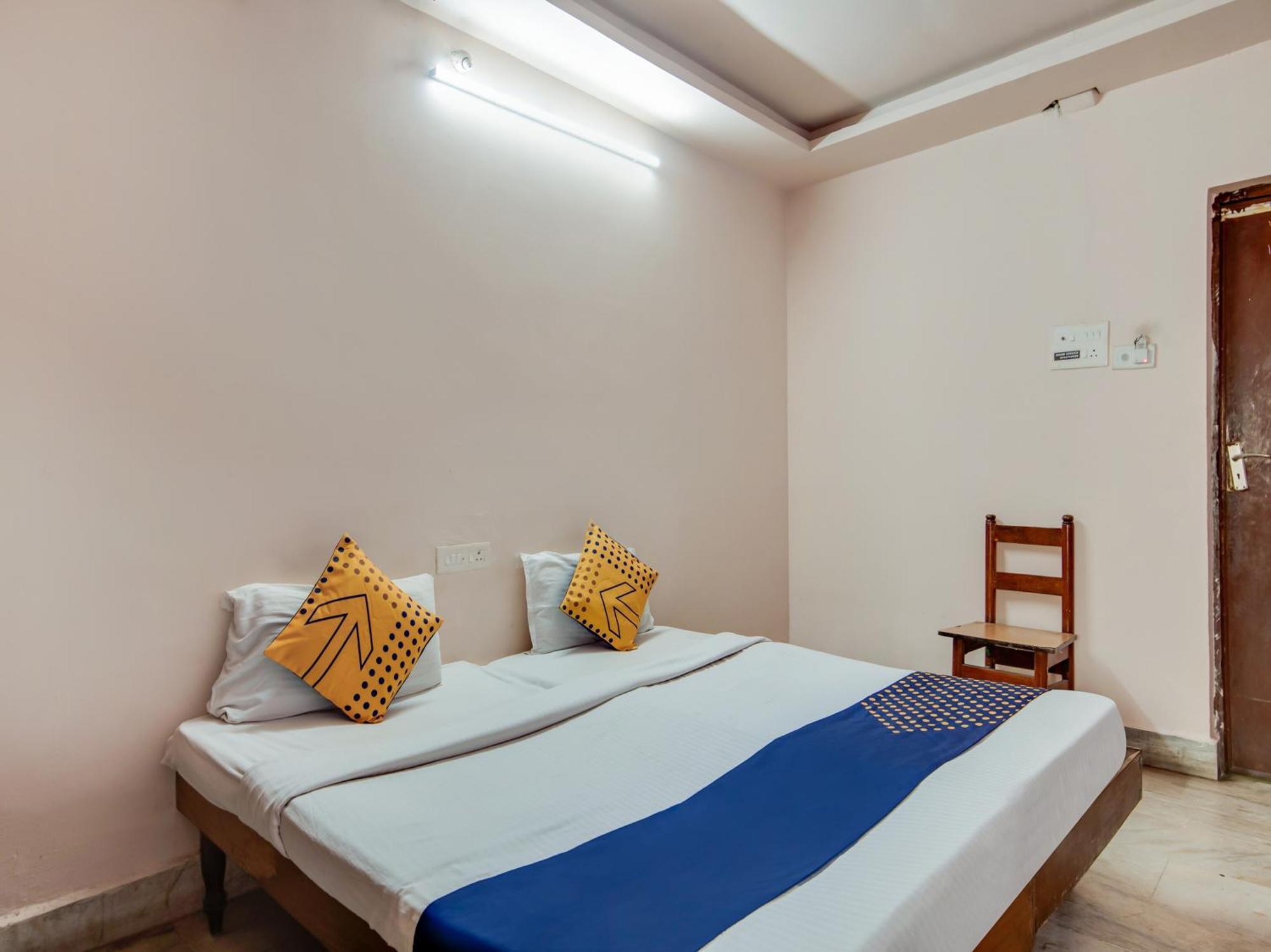 OYO Flagship 75188 Hotel Cauvery Visakhapatnam Extérieur photo