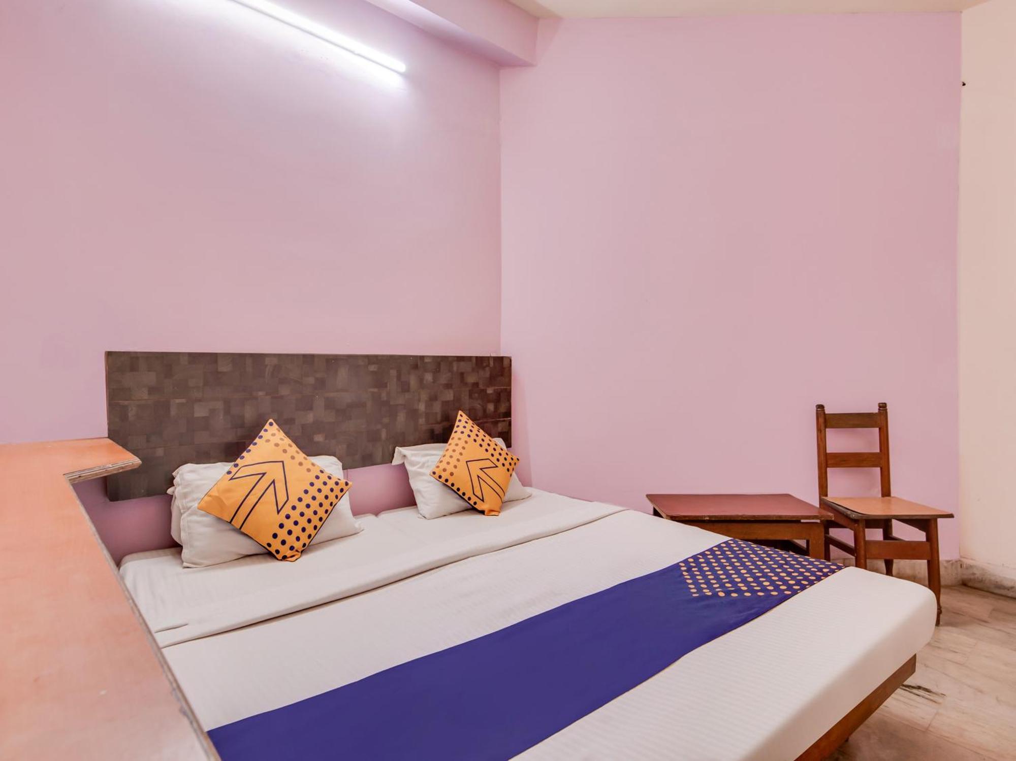 OYO Flagship 75188 Hotel Cauvery Visakhapatnam Extérieur photo