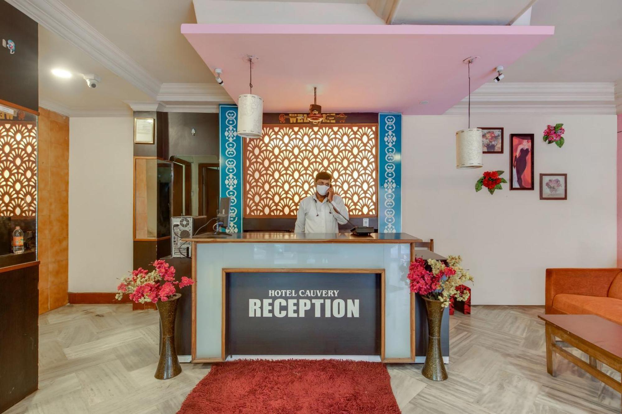OYO Flagship 75188 Hotel Cauvery Visakhapatnam Extérieur photo